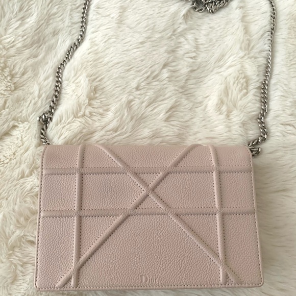 Dior Diorama Wallet on Chain Bag - Picture 6 of 15